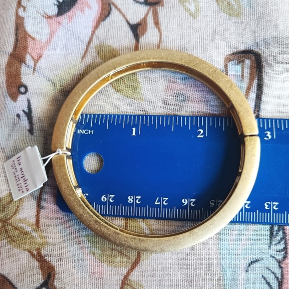 Lia Sophia Matte Brass Peridot Rhinestone August Birthstone Birthday Bracelet - Picture 4 of 7